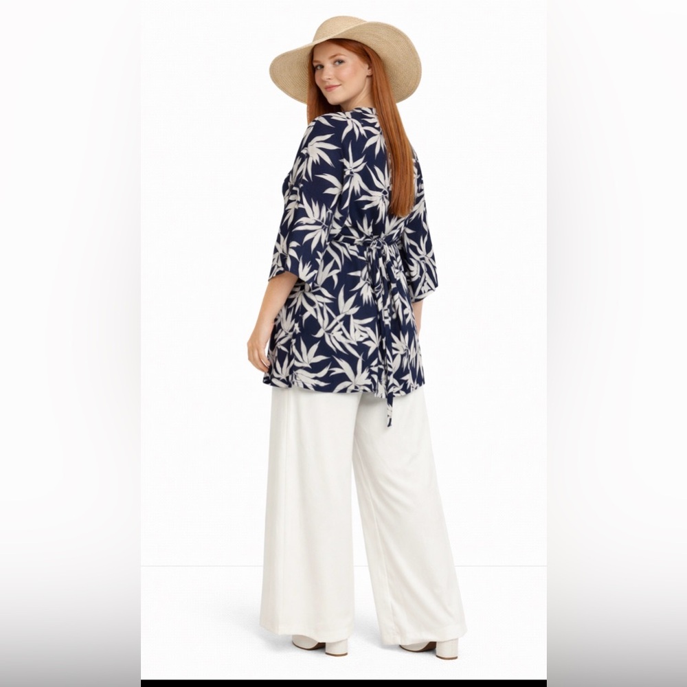 Navy and White Leaf Print Kimono Top